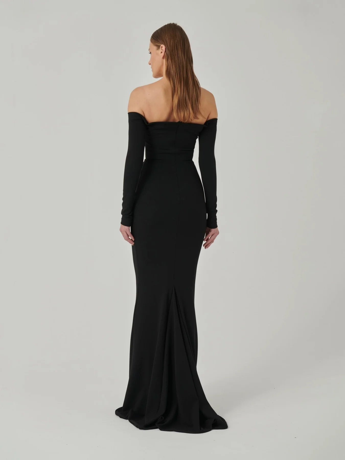 Hire EFFIE KATS Anita Gown in Black