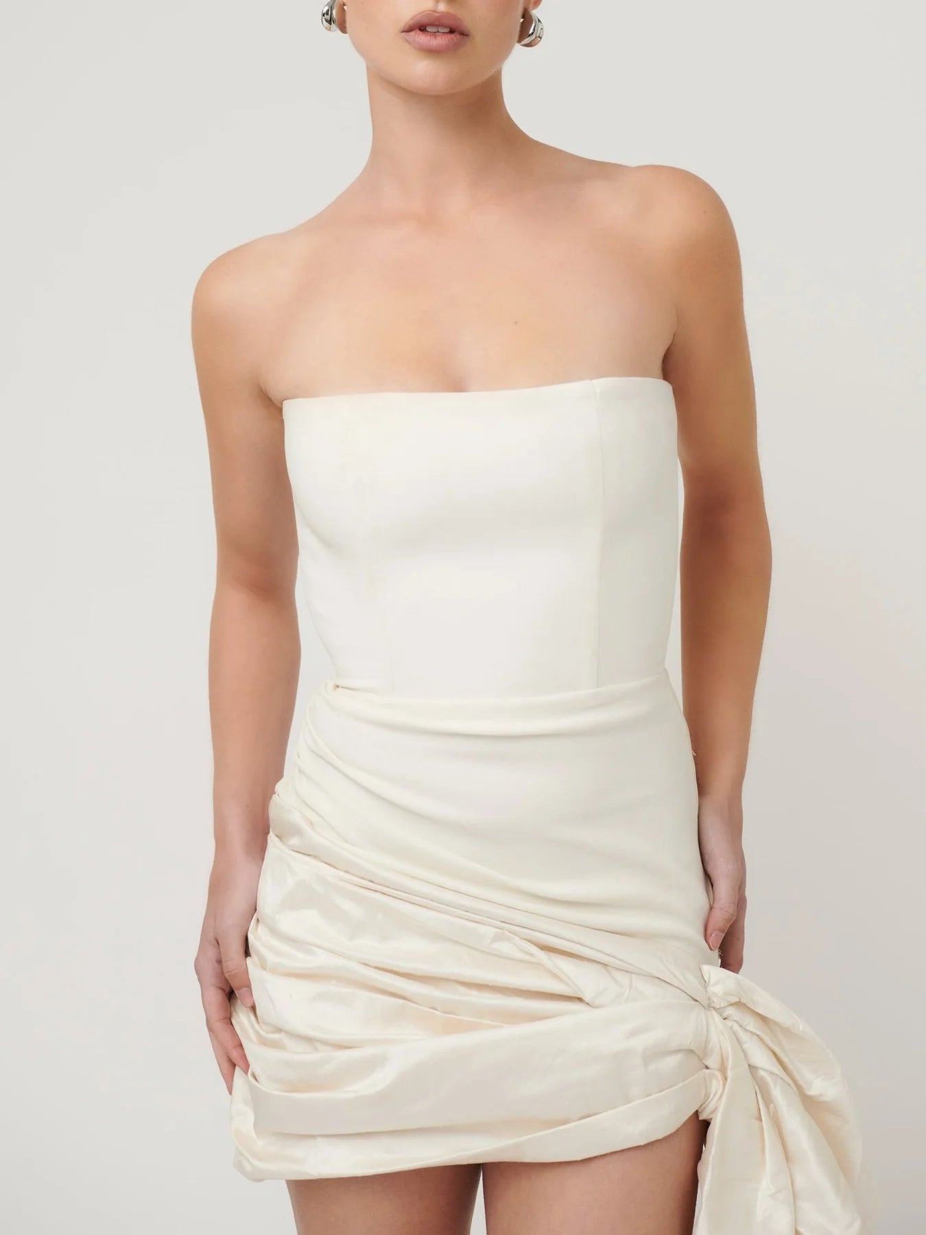 Hire EFFIE KATS Nadia Mini Dress in White