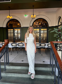 Hire EFFIE KATS Verona Gown in Ivory White