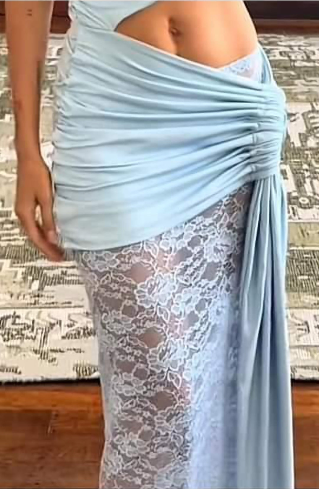 Hire DECONDUARTE Paradiso Lace Maxi in Powder Blue