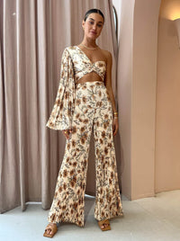 Hire SIGNIFICANT OTHER Simone Top And Pant Set In Amber Daisy
