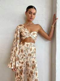Hire SIGNIFICANT OTHER Simone Top And Pant Set In Amber Daisy