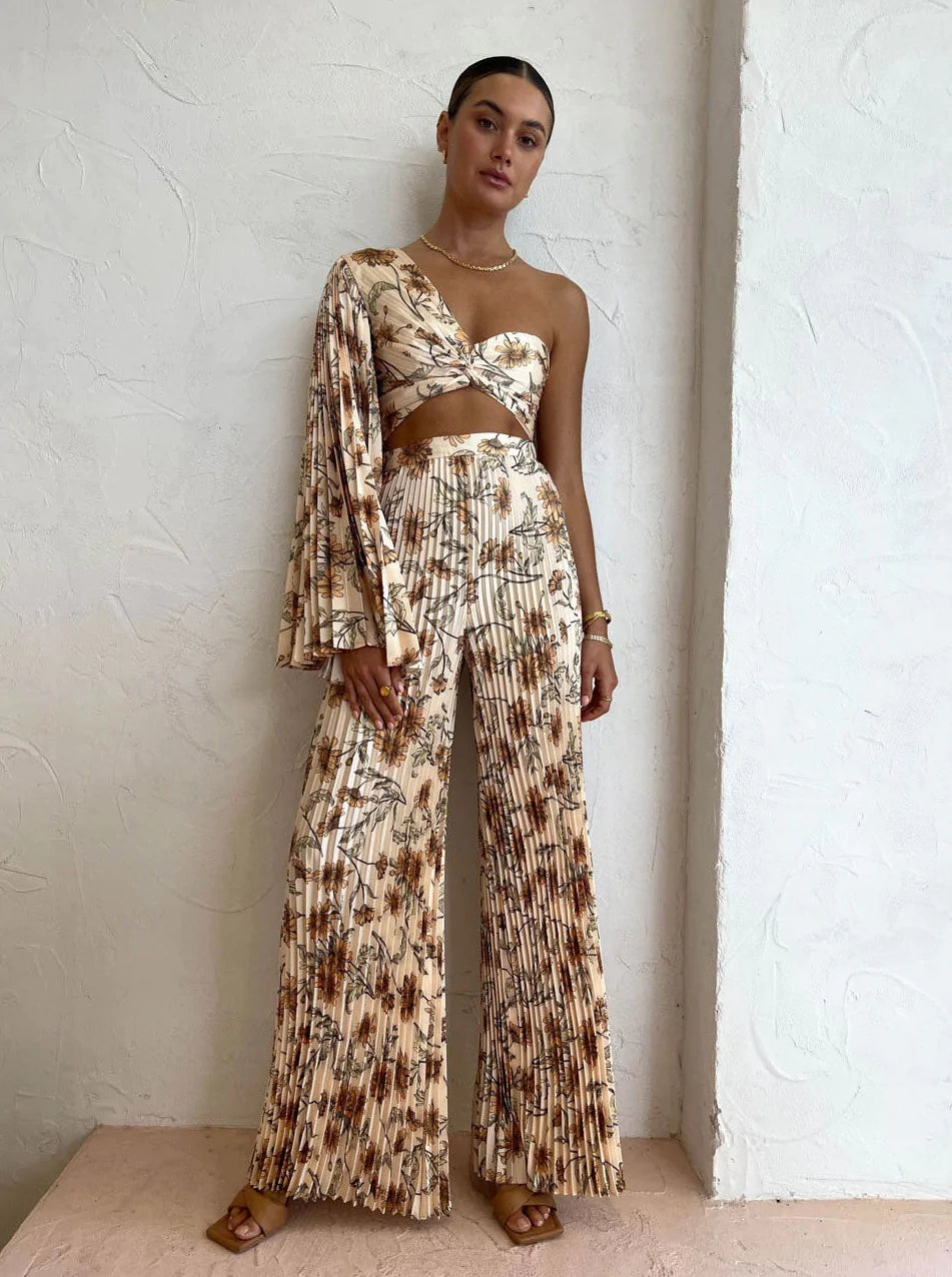 Hire SIGNIFICANT OTHER Simone Top And Pant Set In Amber Daisy