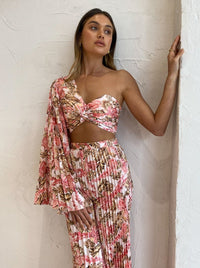 Hire SIGNIFICANT OTHER Simone Top And Pant Set In Pink Sangria Floral