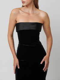 Hire EFFIE KATS Monroe Gown in Black Velvet