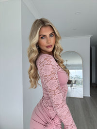 Hire DECONDUARTE Ortigia Lace Mini Dress in Dusty Pink