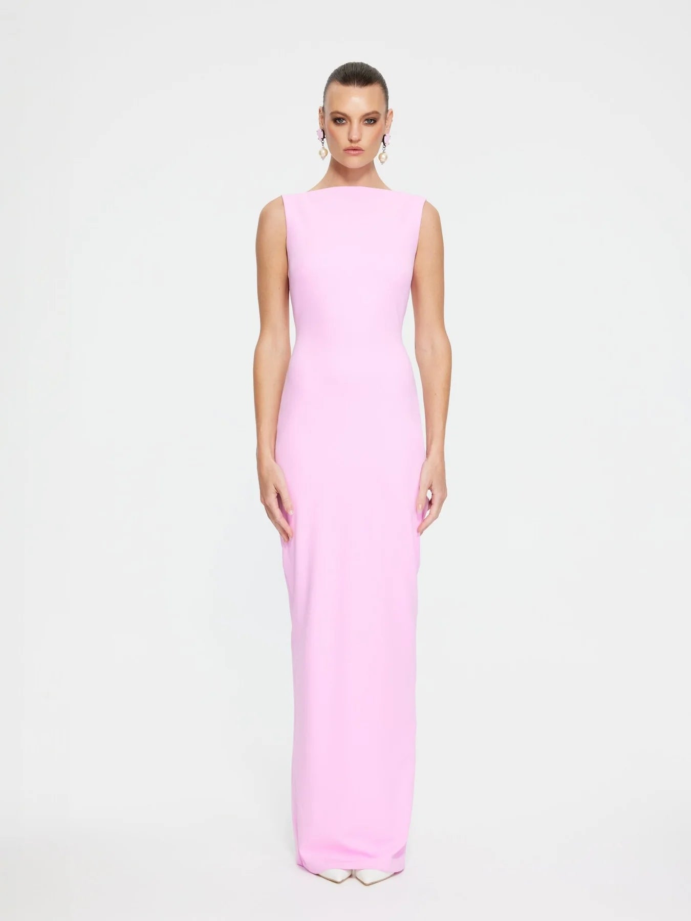 Hire EFFIE KATS Verona Gown in Taffy Pink