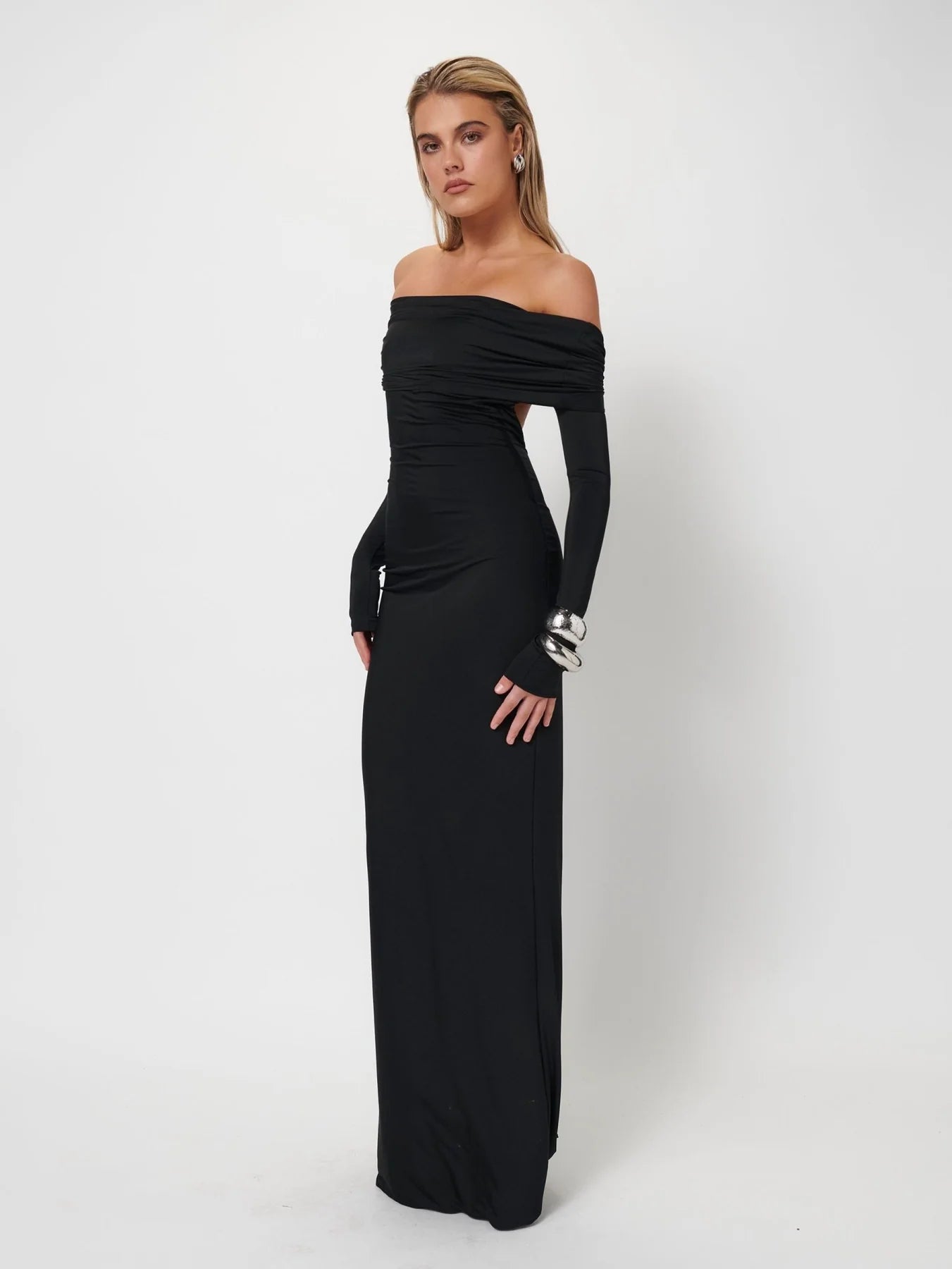 Hire EFFIE KATS Gwen Gown in Black