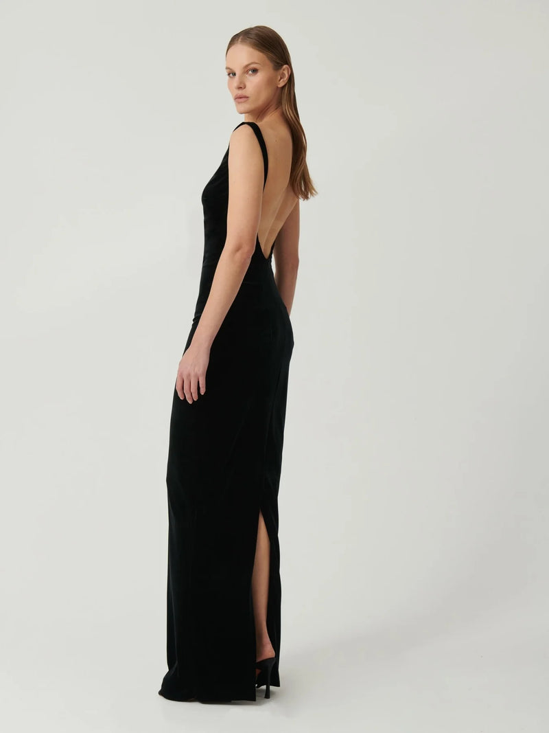 Hire EFFIE KATS Verona Gown in Black VELVET