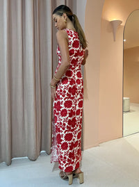 Hire  Cinta Cut Out Midi Dress in Valentina Floral Print