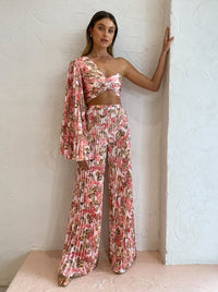 Hire SIGNIFICANT OTHER Simone Top And Pant Set In Pink Sangria Floral