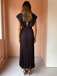 Hire L’IDEE Gala Gown in Noir Black