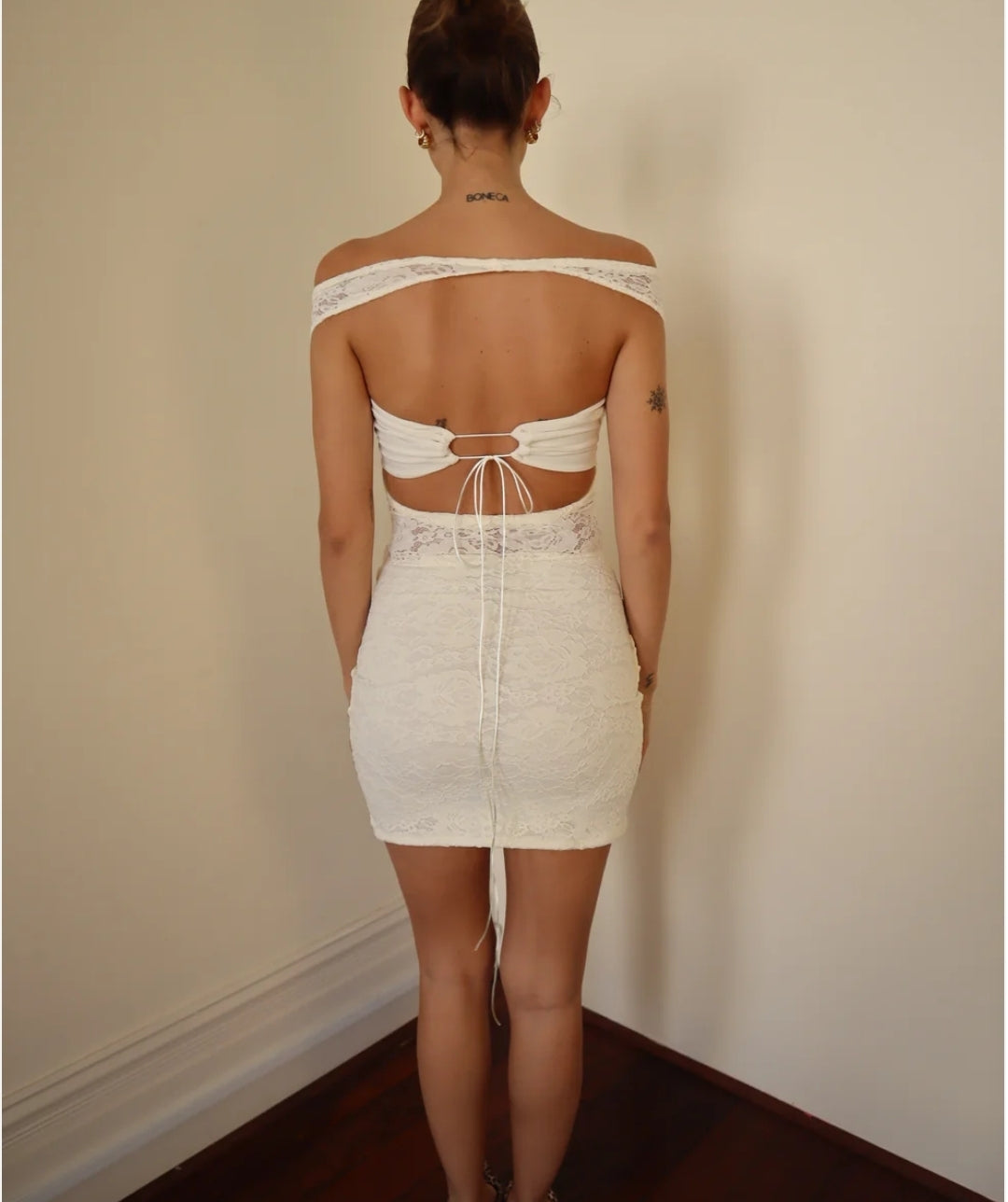 Hire DECONDUARTE Genna Lace Mini Dress in Ivory Cream Lace