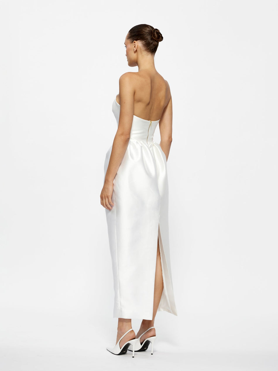 Hire EFFIE KATS Lilia Dress in Ivory White