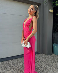 Hire MÉLANI Izabella Gown in Fuchsia Pink